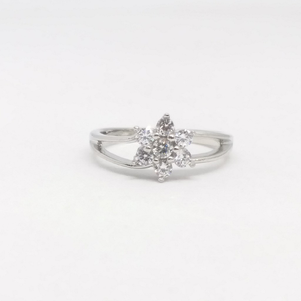 925 Sterling silver Diamond ladies party wear ring