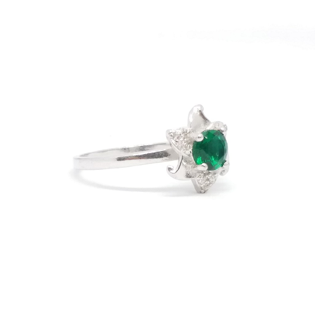925 Sterling silver Green stone Ladies Ring - Image 2