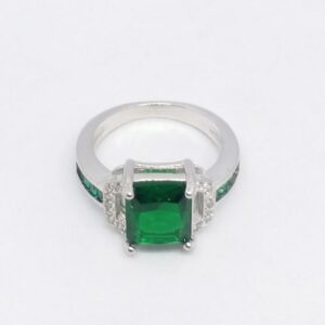 925 Sterling silver Green Colour stone diamond ladies ring