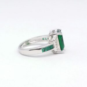 925 Sterling silver Green Colour stone diamond ladies ring