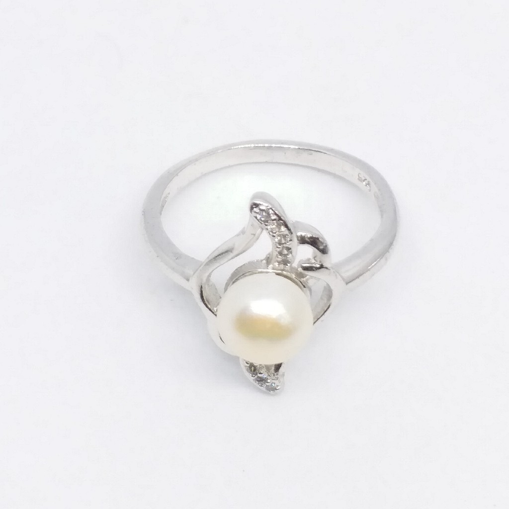 925 Sterling silver pearl fancy ladies ring - Image 4