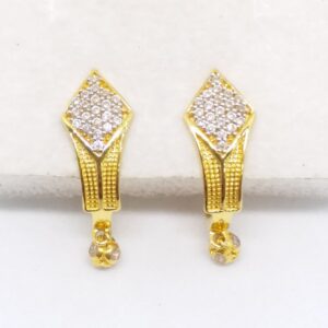 18 KT 750 Gold Daimond long fancy ladies Bali