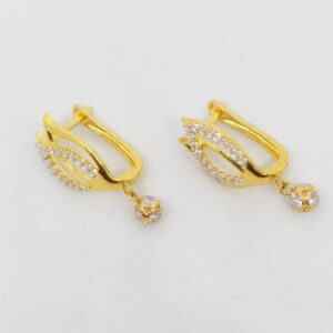 18 KT 750 Gold Daimond Fancy ladies Bali
