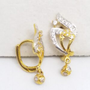 18 KT 750 Gold Daimond Earring type Hanging latkan Bali