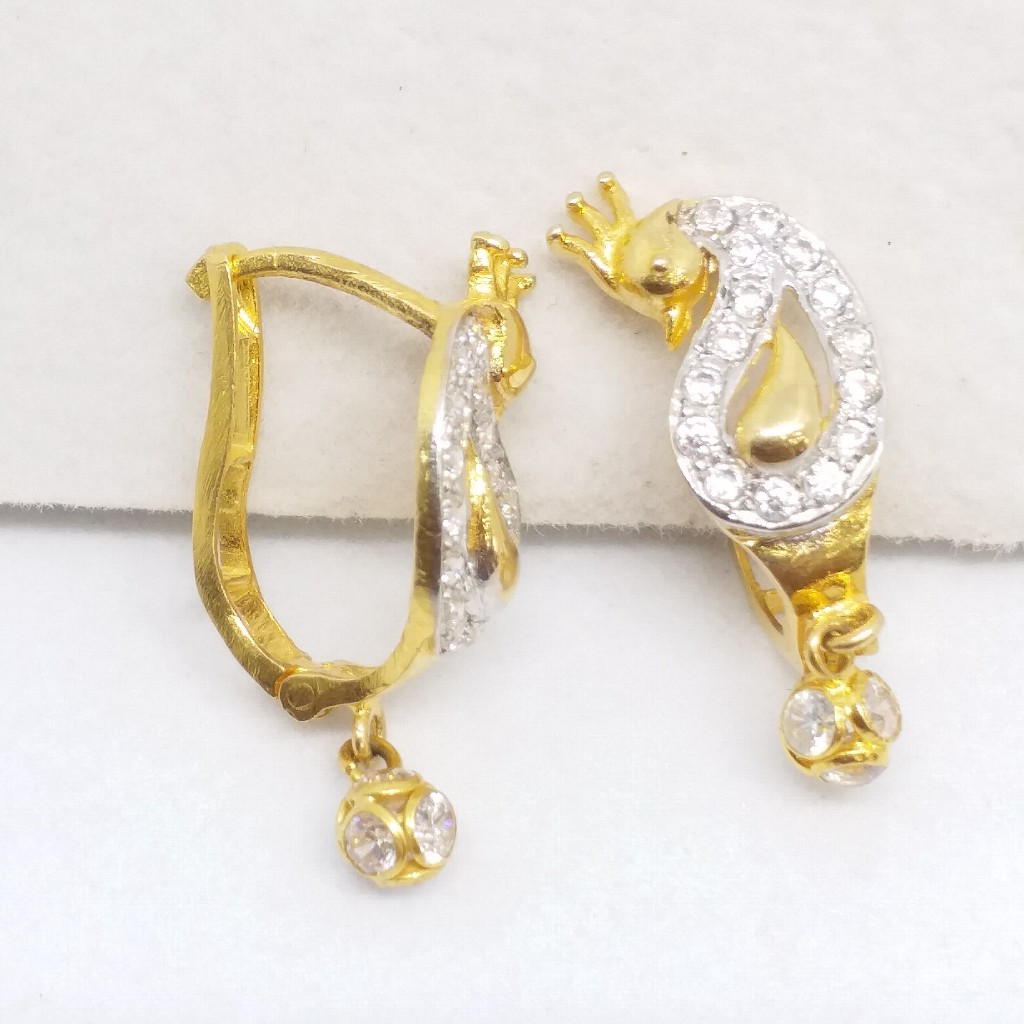 18 KT 750 Gold Daimond Earring type Bali - Image 5