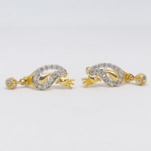 18 KT 750 Gold Daimond Earring type Bali