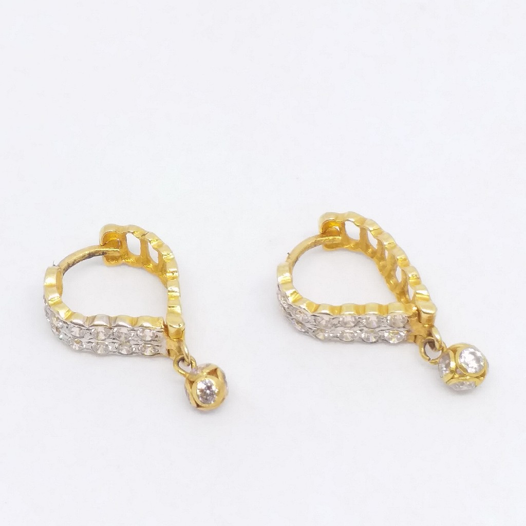 18 KT 750 Gold Daimond Heart Shape Bali with Hanging Latkan