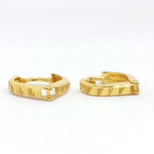 18 KT 750 Gold Plain Simple Heart Shape Bali
