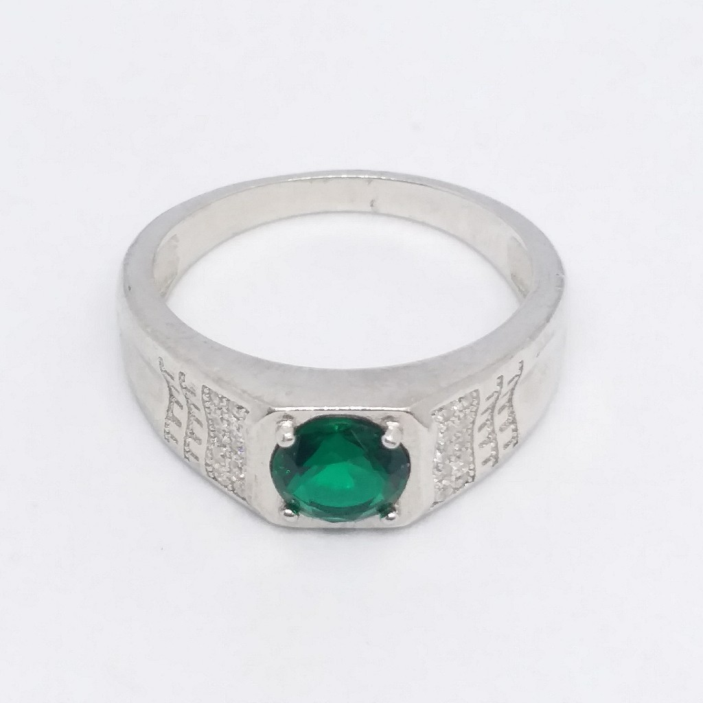 925 Sterling silver Diamond Green stone Gents Ring - Image 3