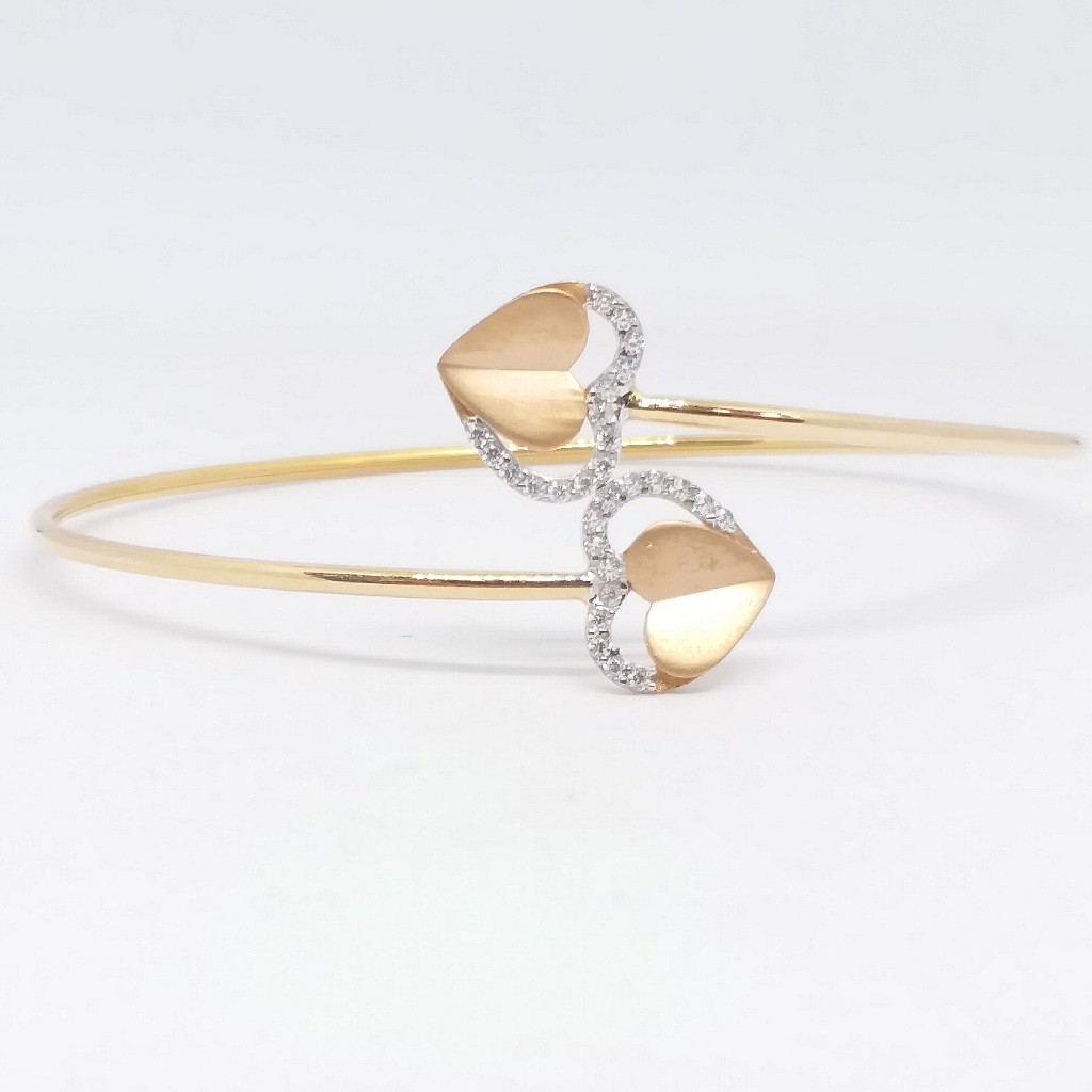 18 kt 750 rose gold heart piece flexible ladies kada bracelet