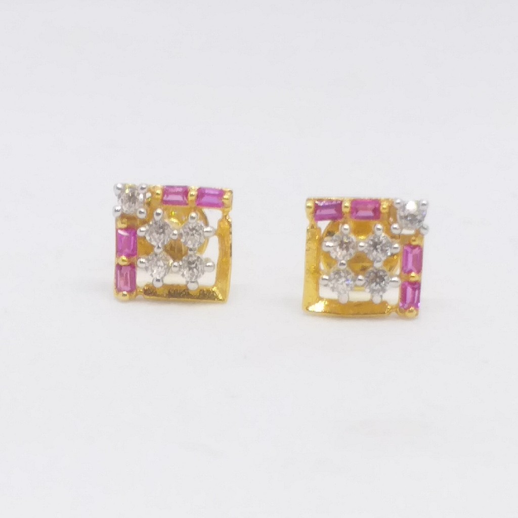 18 KT 750 square Pink Colour Daimond Baccha ladies tops