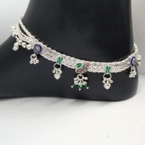 Silver fancy payal