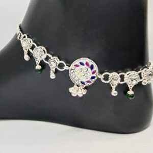 Silver fancy payal