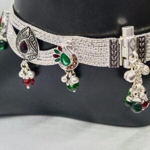Silver fancy payal