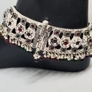 Silver fancy payal