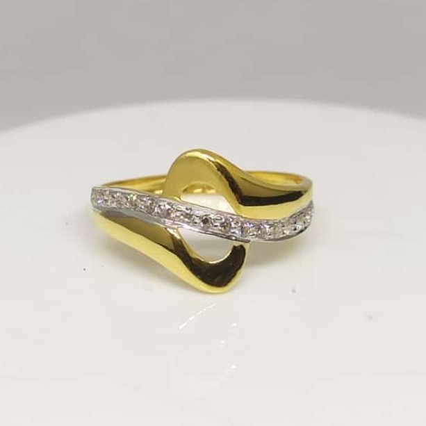 22 kt 916 ladies ring
