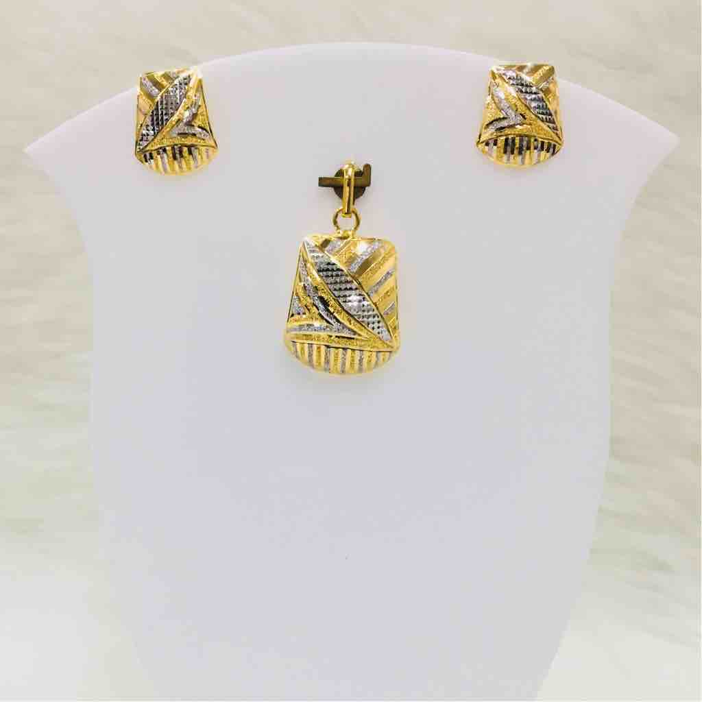 22KT Gold fancy Pendents Set