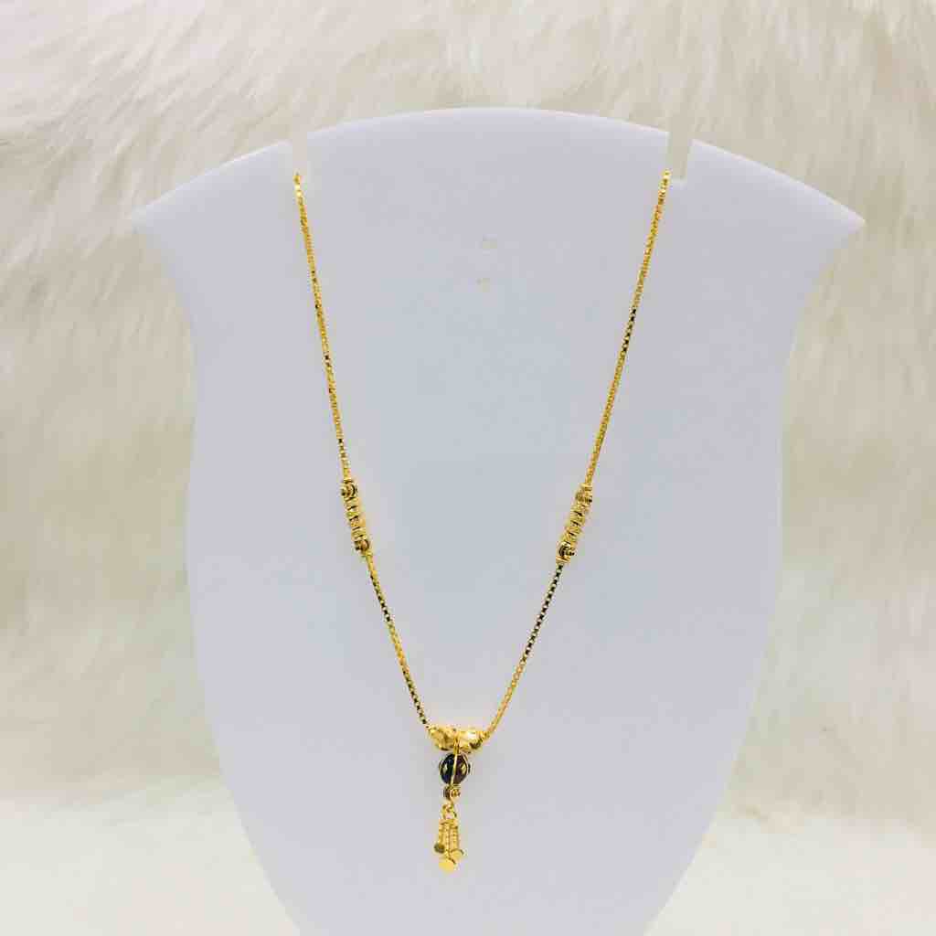916 Gold Tie chain