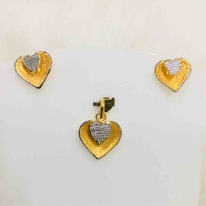 916 Gold Fancy Pendents
