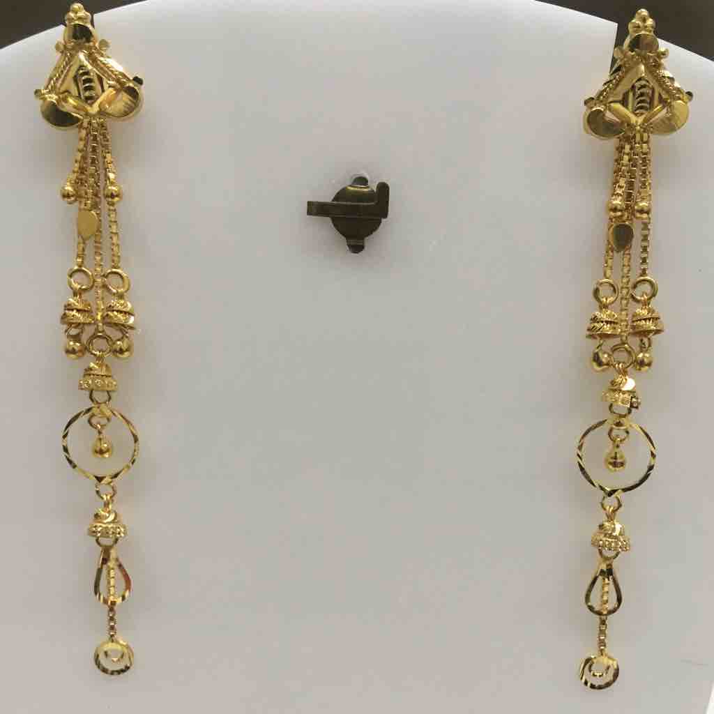 Elegant Long Gold Ladies Earrings