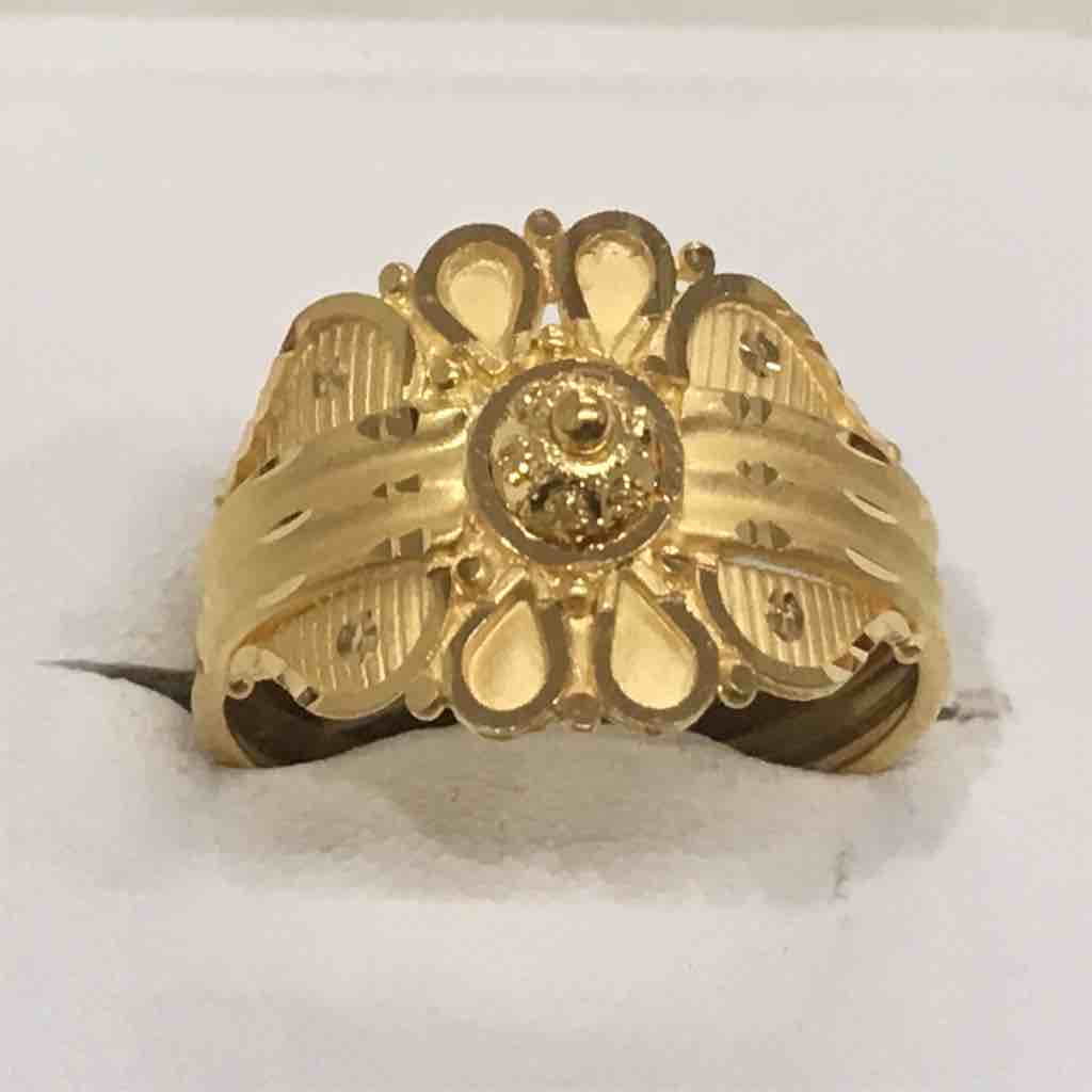 Classic 916 Gold Antique Ladies Rings