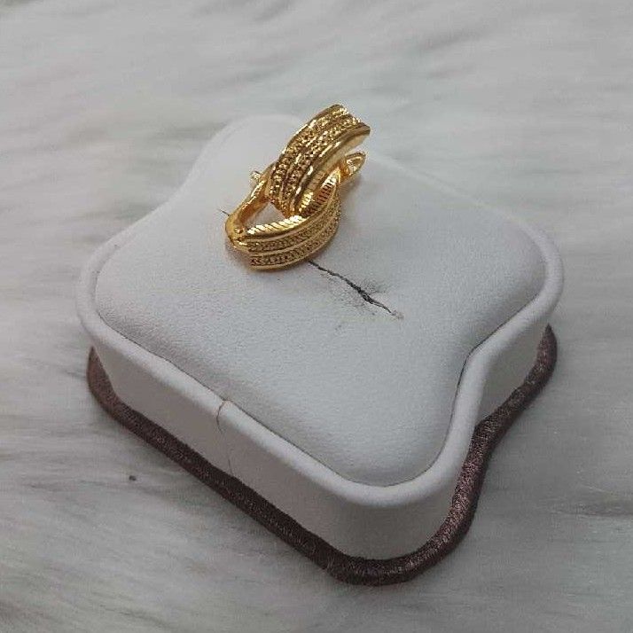 916 Gold Classic Fish Lock Bali