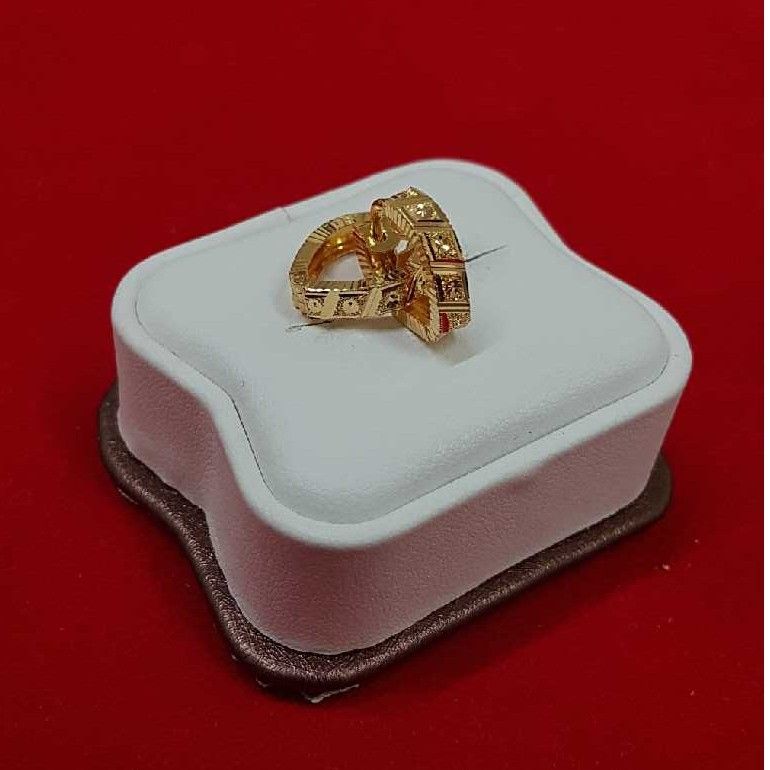 916 Gold Fancy Uv Bali