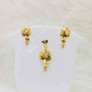 916 Gold Fancy Pendents Set