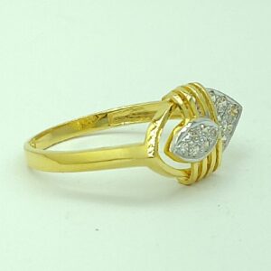 22 karet Hallmark special light weight rings for special ladies