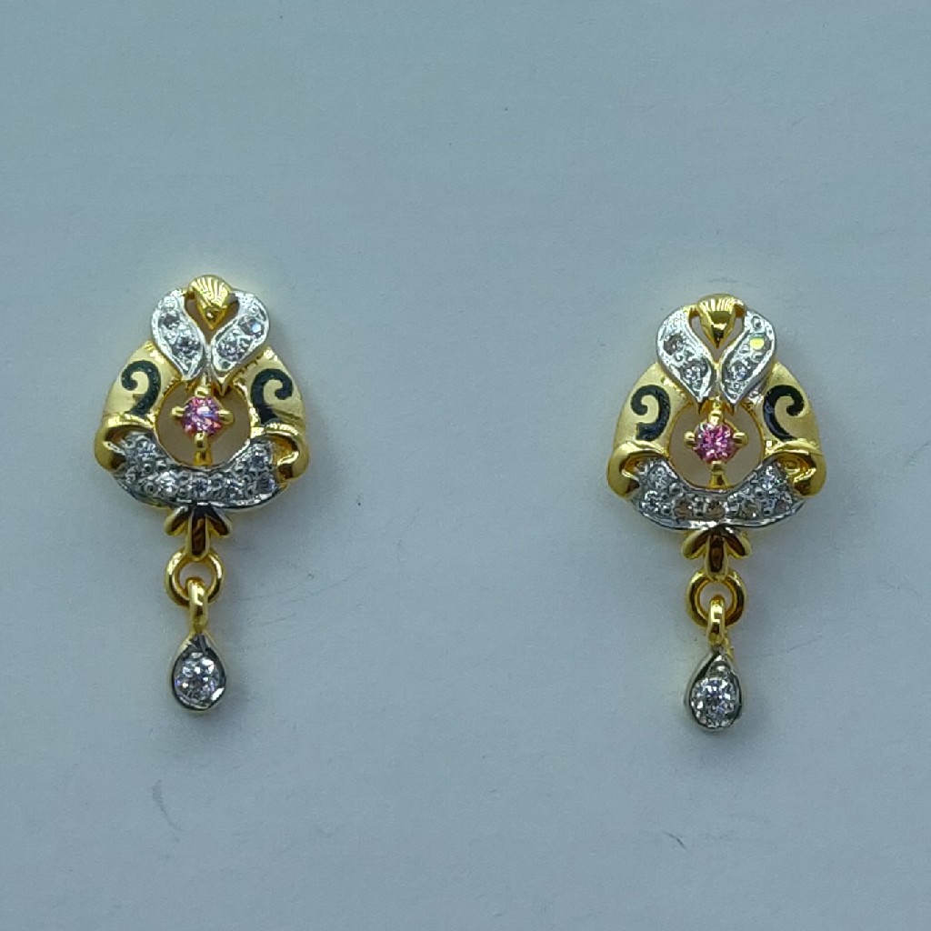 916 hallmark cZ fancy earrings