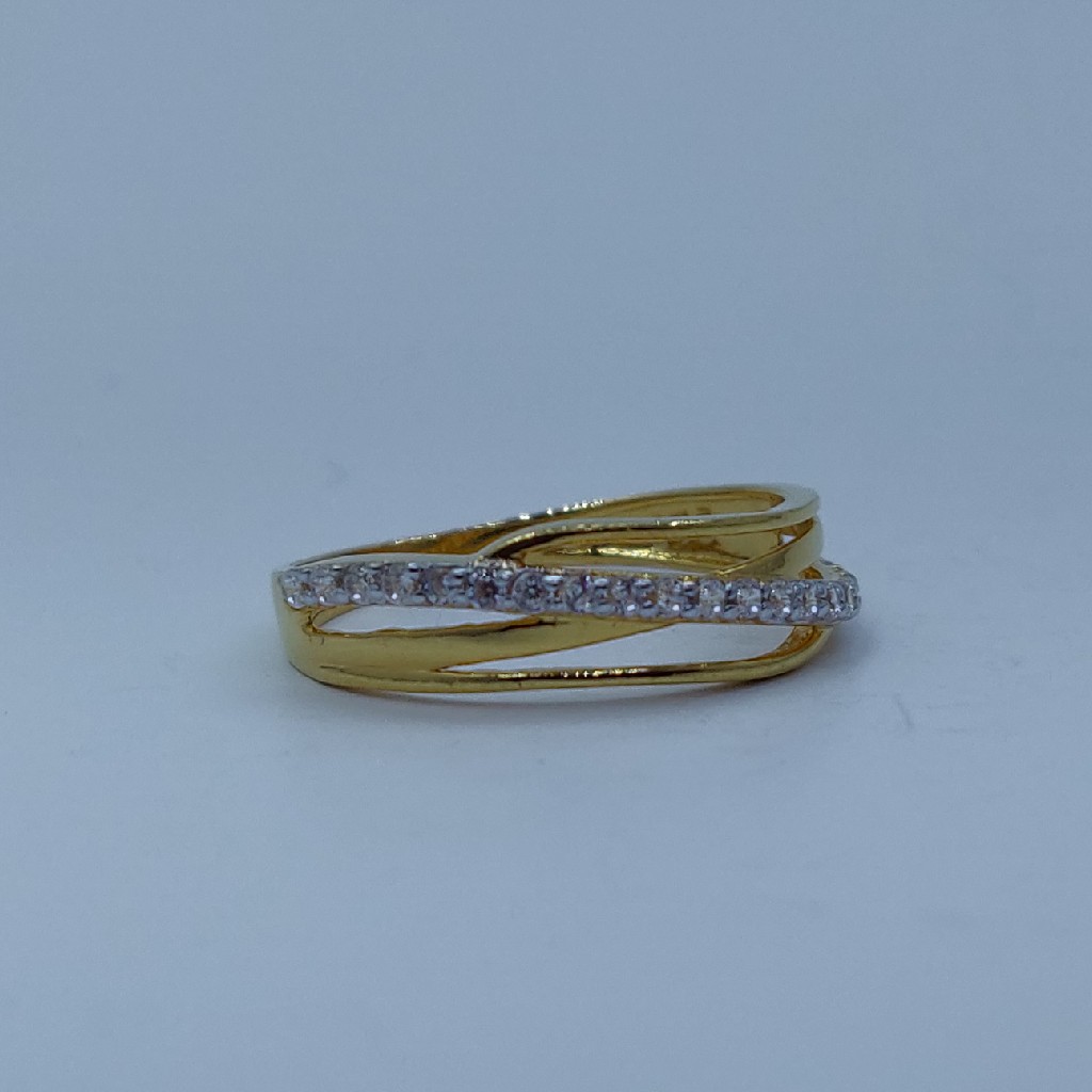 22k/916 cz gold ladies ring - Image 2
