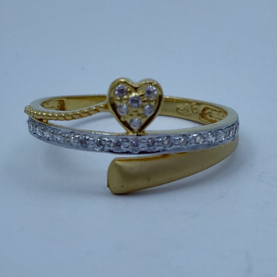 Rhodium plated fancy cz ring - Image 4