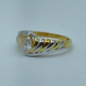 22k Gold rhodium plated light weight ladies ring