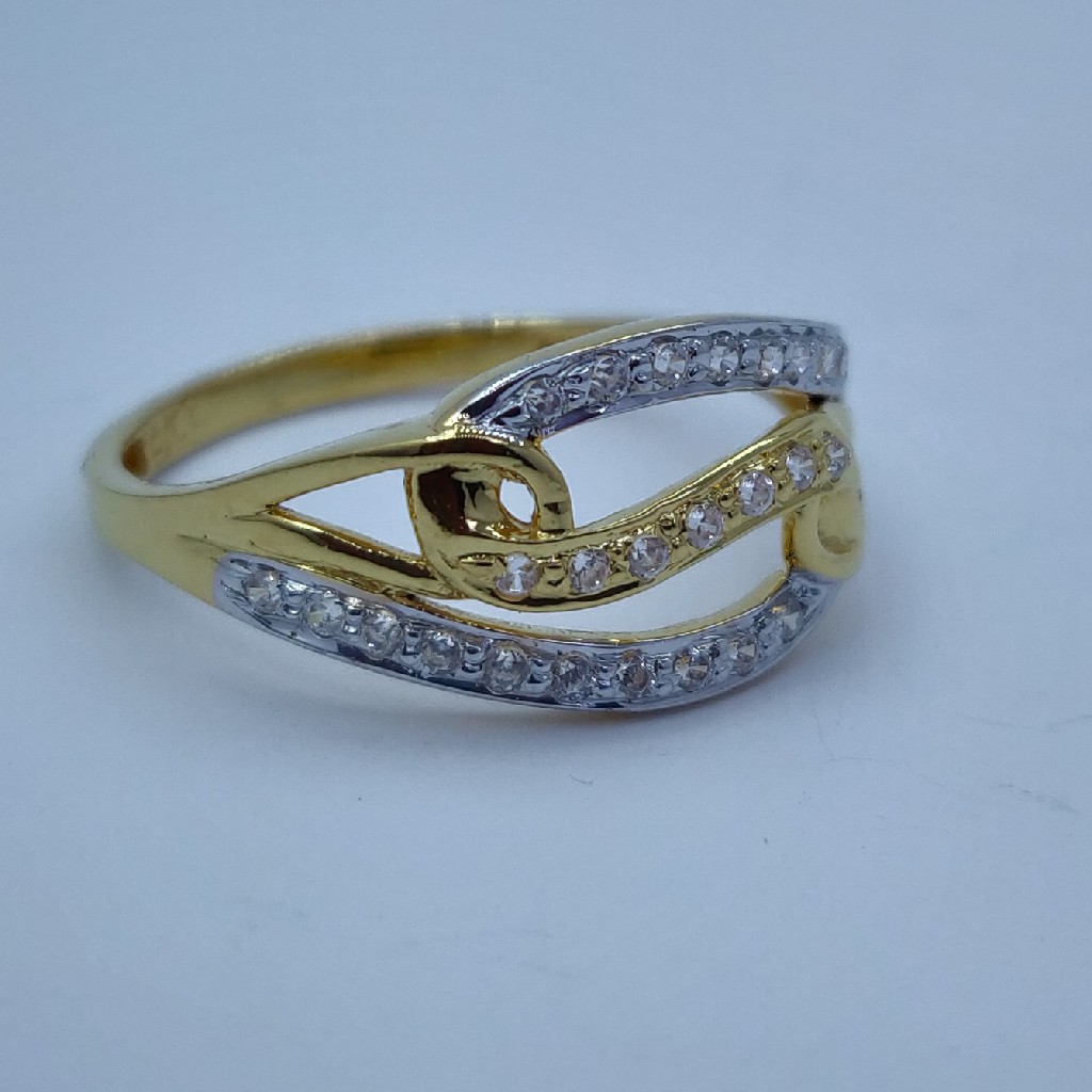 22k gold executive ladies ring - Image 2