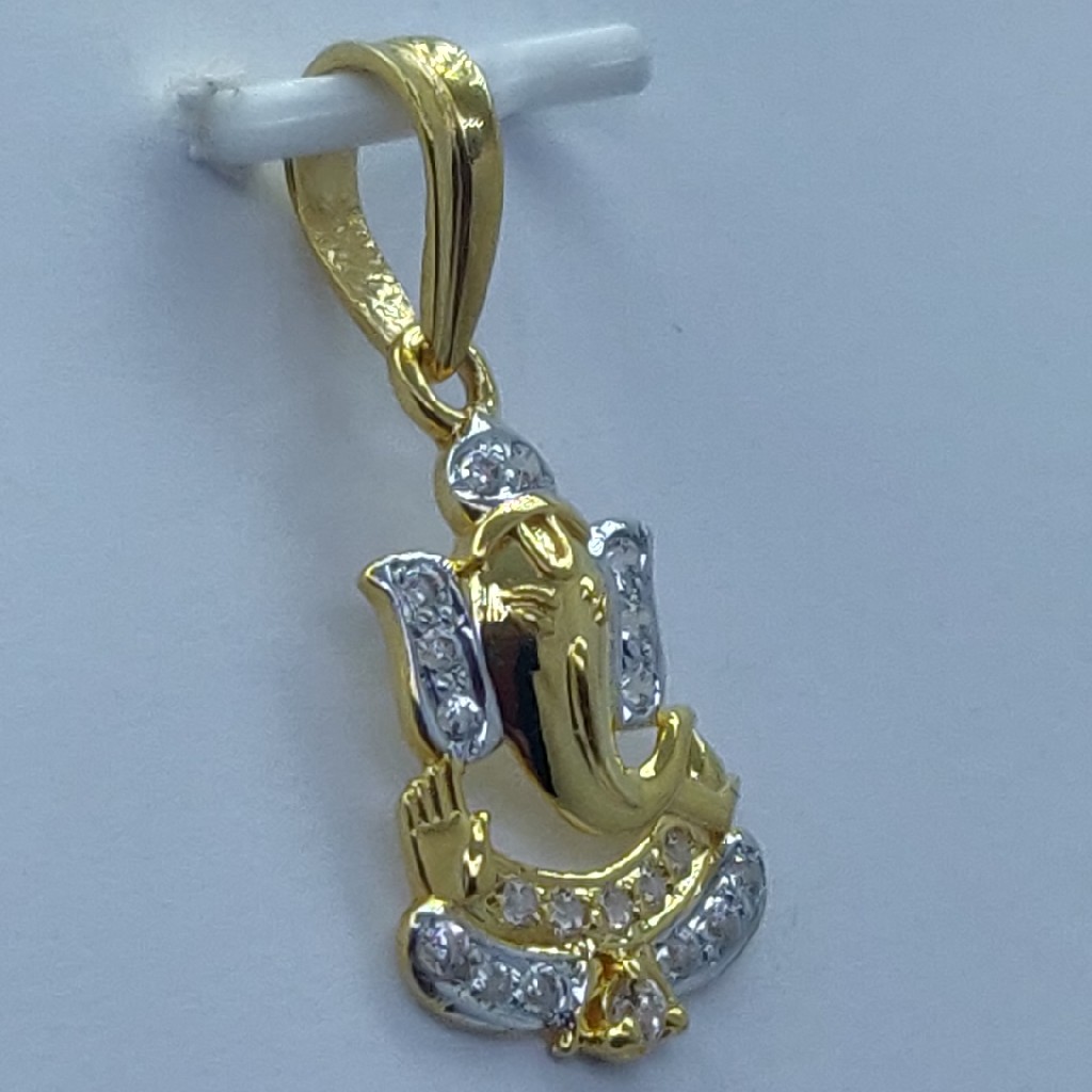 22k/916 fancy light weight ganpati pendant - Image 2
