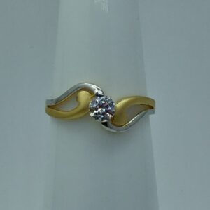 very nice fancy ladies ring