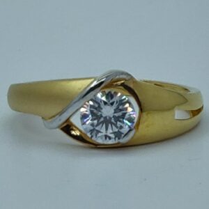 fancy ring for your lovely wife