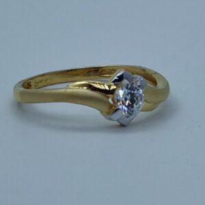 22k light weight fancy ring