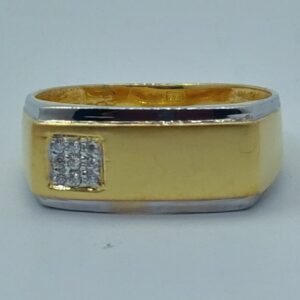 916 Exclusive fancy gents ring