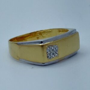 916 Exclusive fancy gents ring