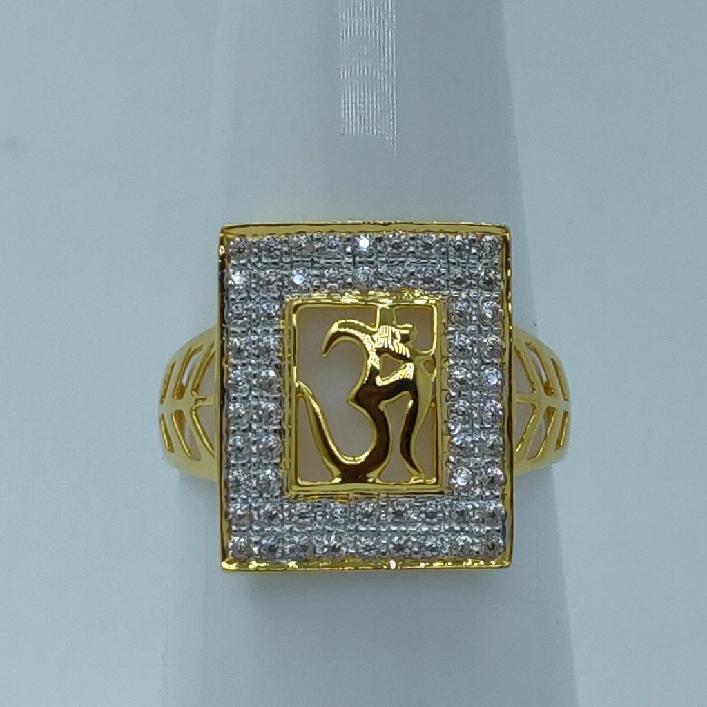 22k Om Design gents ring