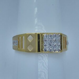 22k Gold fancy gents ring