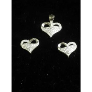 Pendant set