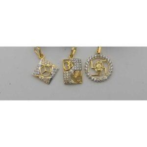 18KT Gold Traditional CZ Pendant