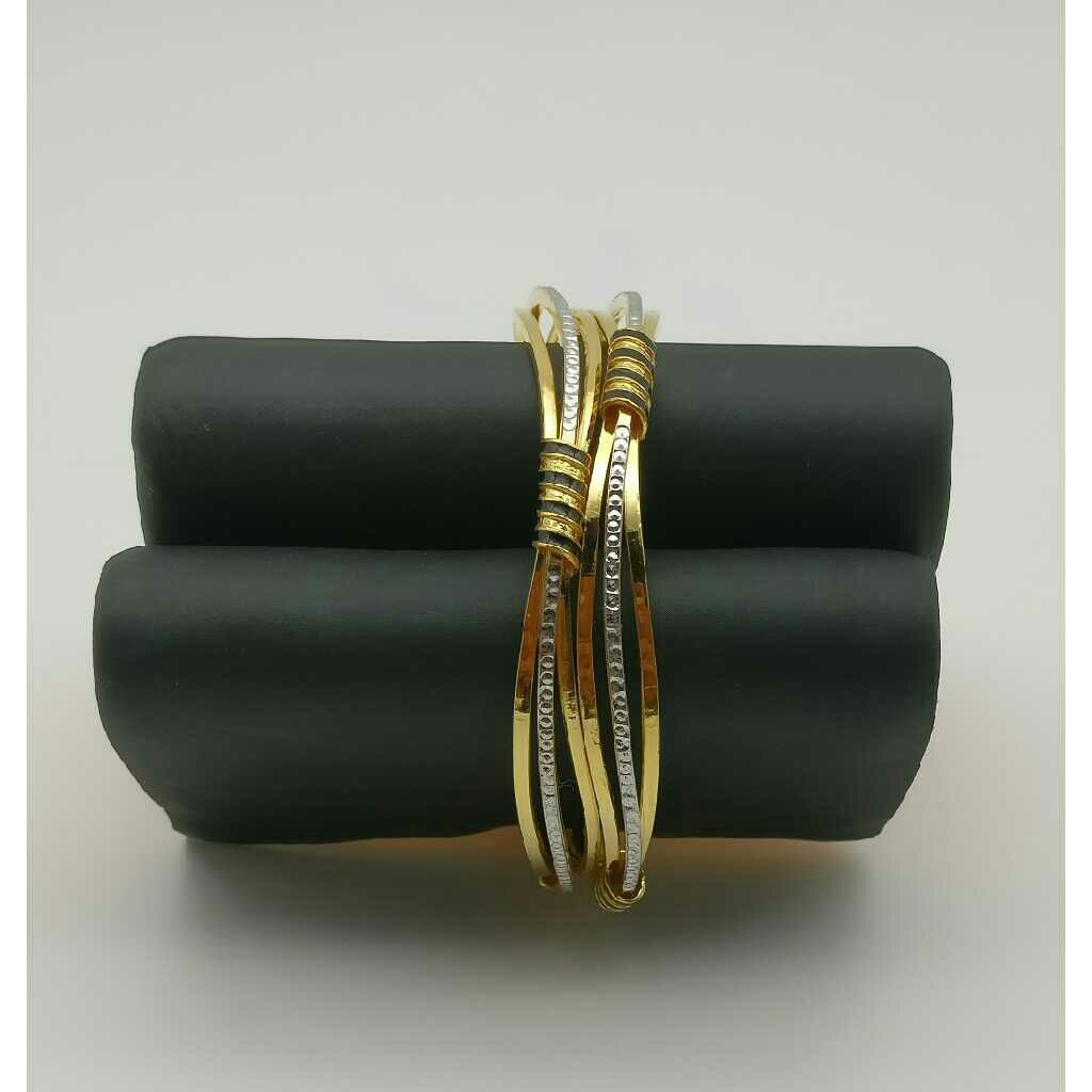 22kt/916 Gold Designer Ladies Bangle