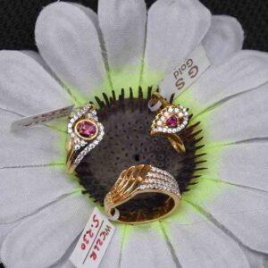 Attractive Gold Pendant Set