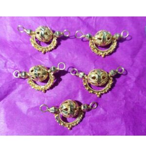 Gold Attractive Para