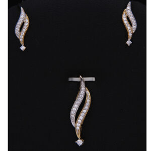 Pendent Set