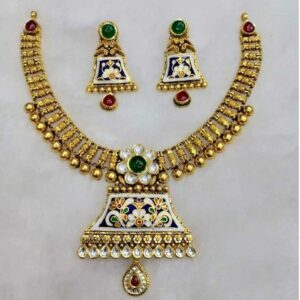 ROYAL ANTIQUE NECKLACE ST0085