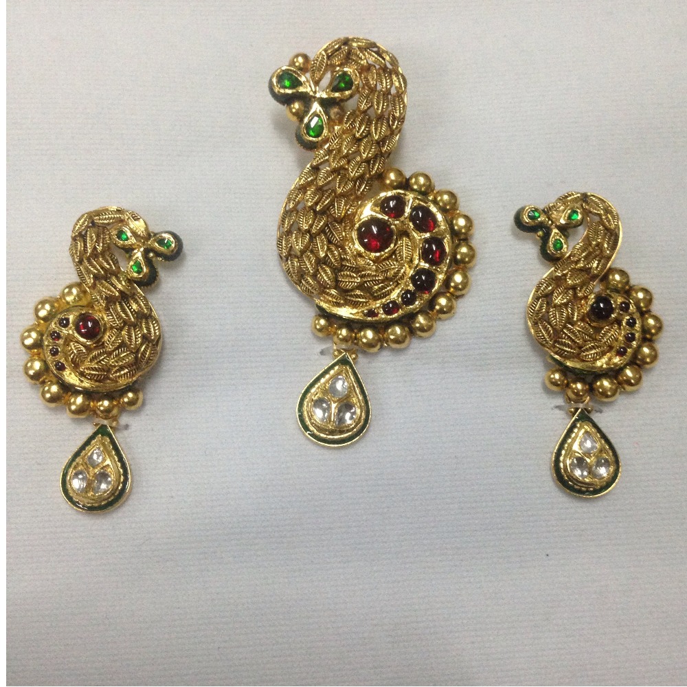 916 gold antique pendant set